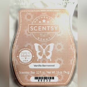 VANILLA BARNWOOD Wax Bar, Scentsy, NEW